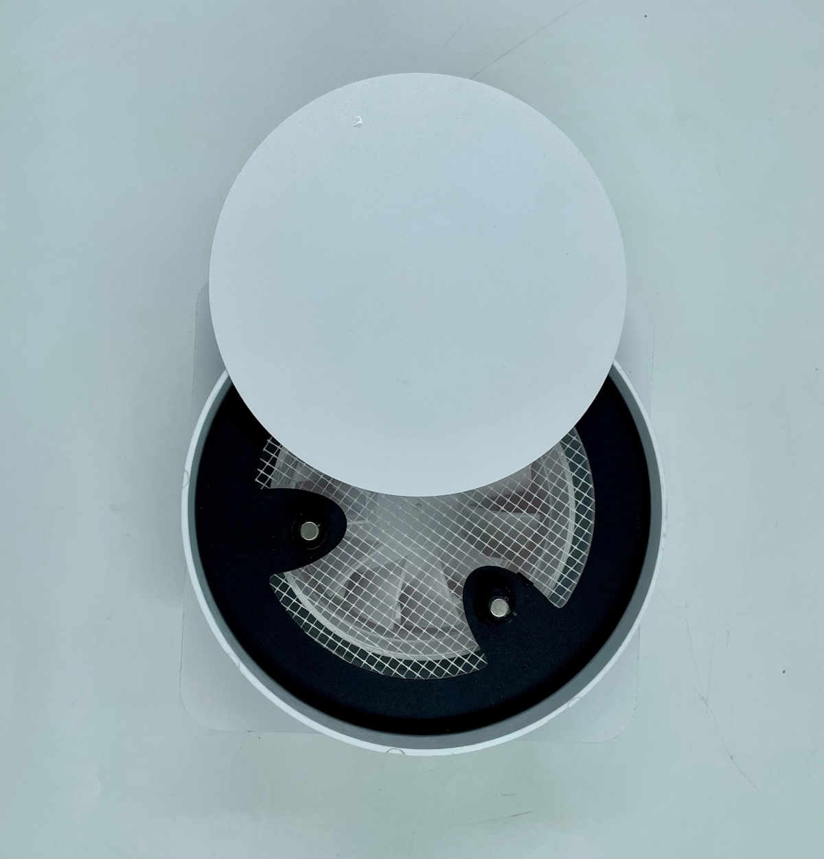 Теневой диффузор для натяжного потолка FoZa d150мм с вентилятором на шарикоподшипнике d100мм с выходом на трубу 60х120мм